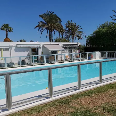 Seaside Bungalow, Avenida De Alemania, 25 Apartment *