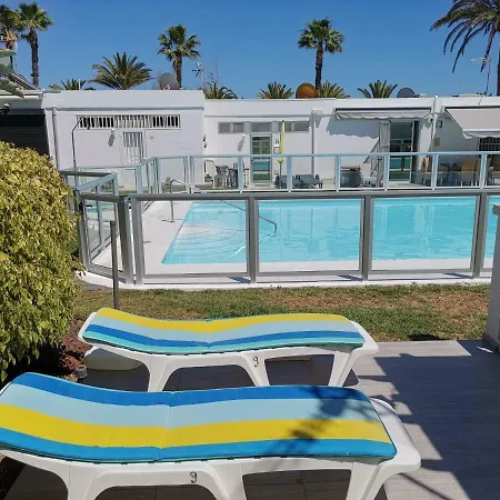 Seaside Bungalow, Avenida De Alemania, 25 * 普拉亚戴尔雷安格莱斯